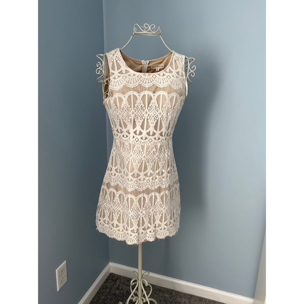 Sweet Journey White/Cream Lace Dress w/ Lining